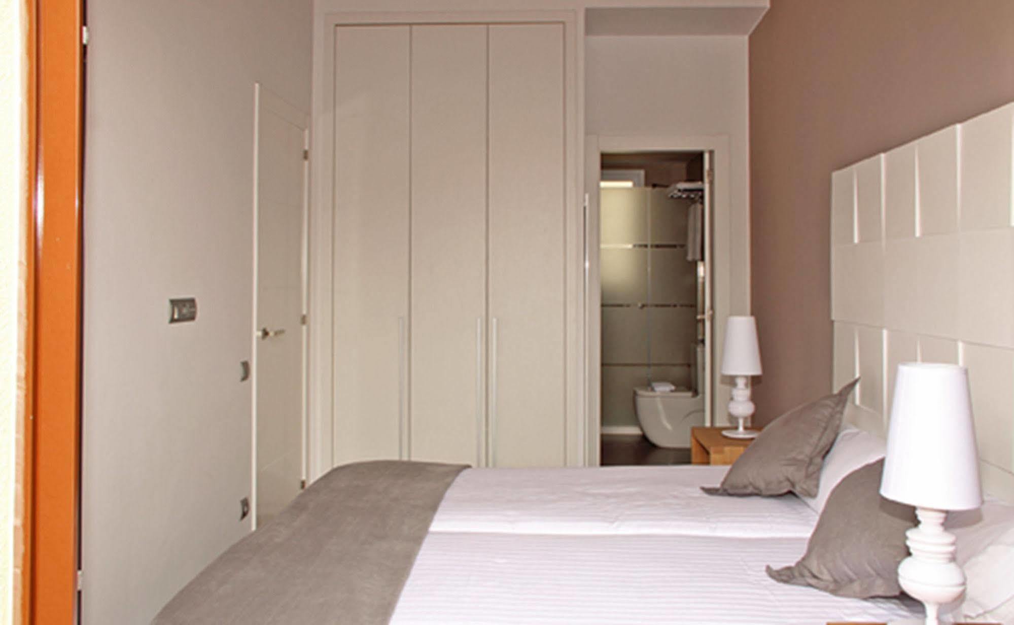Mh Apartments Center Barcelona Zimmer foto